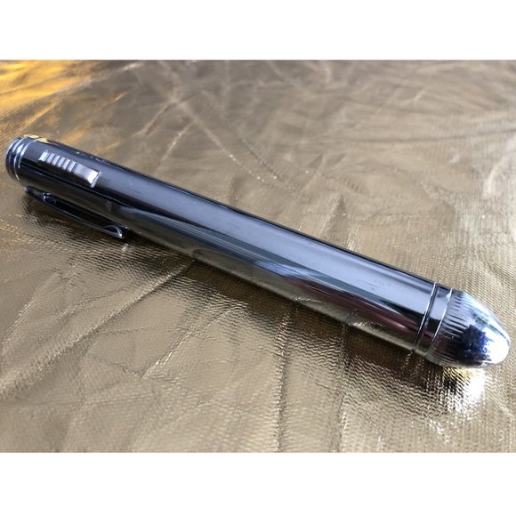 VINTAGE RAY-O-VAC PENLIGHT / LAMPE STYLO VINTAGE RAY-O-VAC - Picture 2 of 4